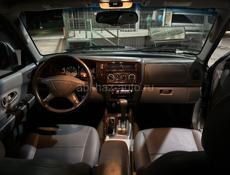 Mitsubishi Montero