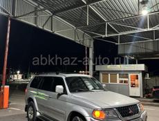 Mitsubishi Montero