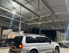 Mitsubishi Montero