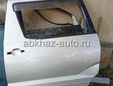 Двери Альфард