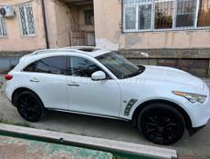 Infiniti FX