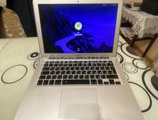 MacBook Air 13 