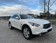 Infiniti FX