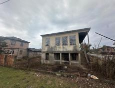2-х этажный дом с участком 6 соток в городе Очамчыра