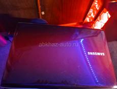 Ноутбук Samsung R730 (красный).🔴