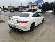 Mercedes-Benz S-Класс