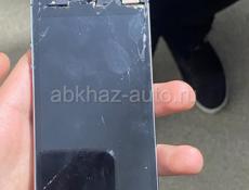 Айфон 5s на запчасти, экран не работает, АКБ не знаю. 