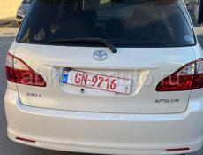 Toyota Ipsum