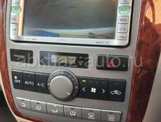 Toyota Ipsum