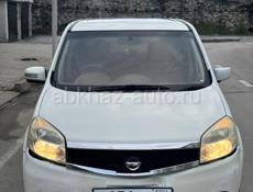 Nissan Lafesta