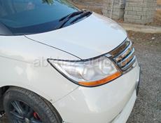 Honda Еlysion