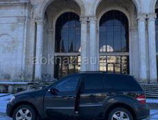 Mercedes-Benz ML
