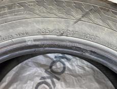 235/55R17 шиповки