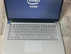 Ноутбук продаётся Оперативная память 16 ГБ.Память на компьютере 512 Windows 11 она как новая месяц назад купили просто деньги нужны 25 торг имеется