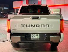 Toyota Tundra