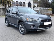 Mitsubishi Outlander XL