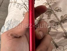 Продаю только сегодня айфон 11 64г 