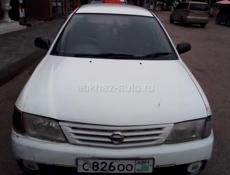 Nissan 100 NX