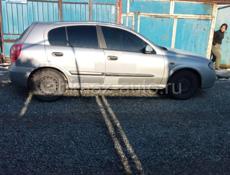 Nissan Almera