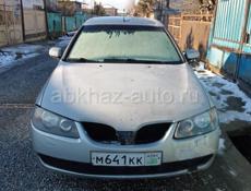 Nissan Almera