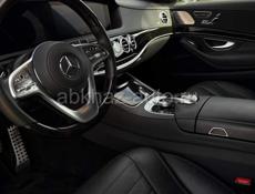Mercedes-Benz S-Класс