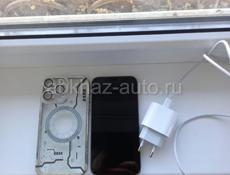 Продаю айфон 