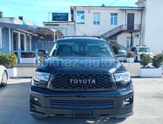 Toyota Sequoia