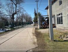 УЧАСТОК  БАМБОРА С ВЕТХИМ СТРОЕНИЕМ