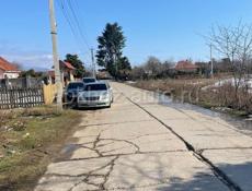 УЧАСТОК  БАМБОРА С ВЕТХИМ СТРОЕНИЕМ