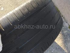 235/45 R 18 