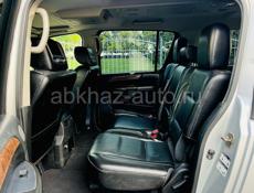 Nissan Armada