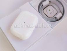 Новые наушники AirPods Pro