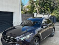 Infiniti FX