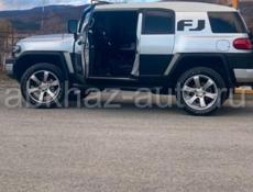 Toyota FJ Cruiser