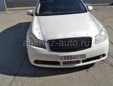 Nissan fuga