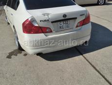 Nissan fuga