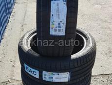 245/40/R17 Triangle 