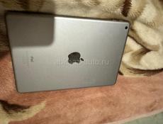 Планшет IPad 5 поколения