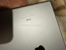 Планшет IPad 5 поколения