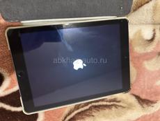 Планшет IPad 5 поколения
