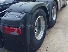 Mercedes-Benz 124