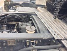 Mercedes-Benz 124