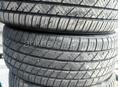 Bridgestone r 18 215/40