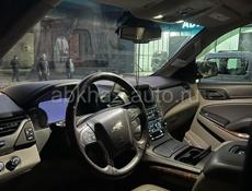 Chevrolet Suburban