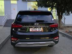 Hyundai Santa FE