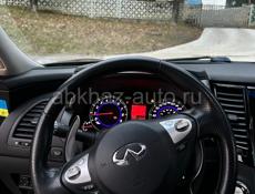 Infiniti FX