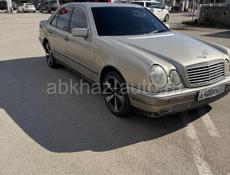 Mercedes-Benz S-Класс