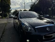 Nissan fuga