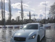 Nissan fuga