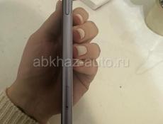 Продам айфон 11 на 64г